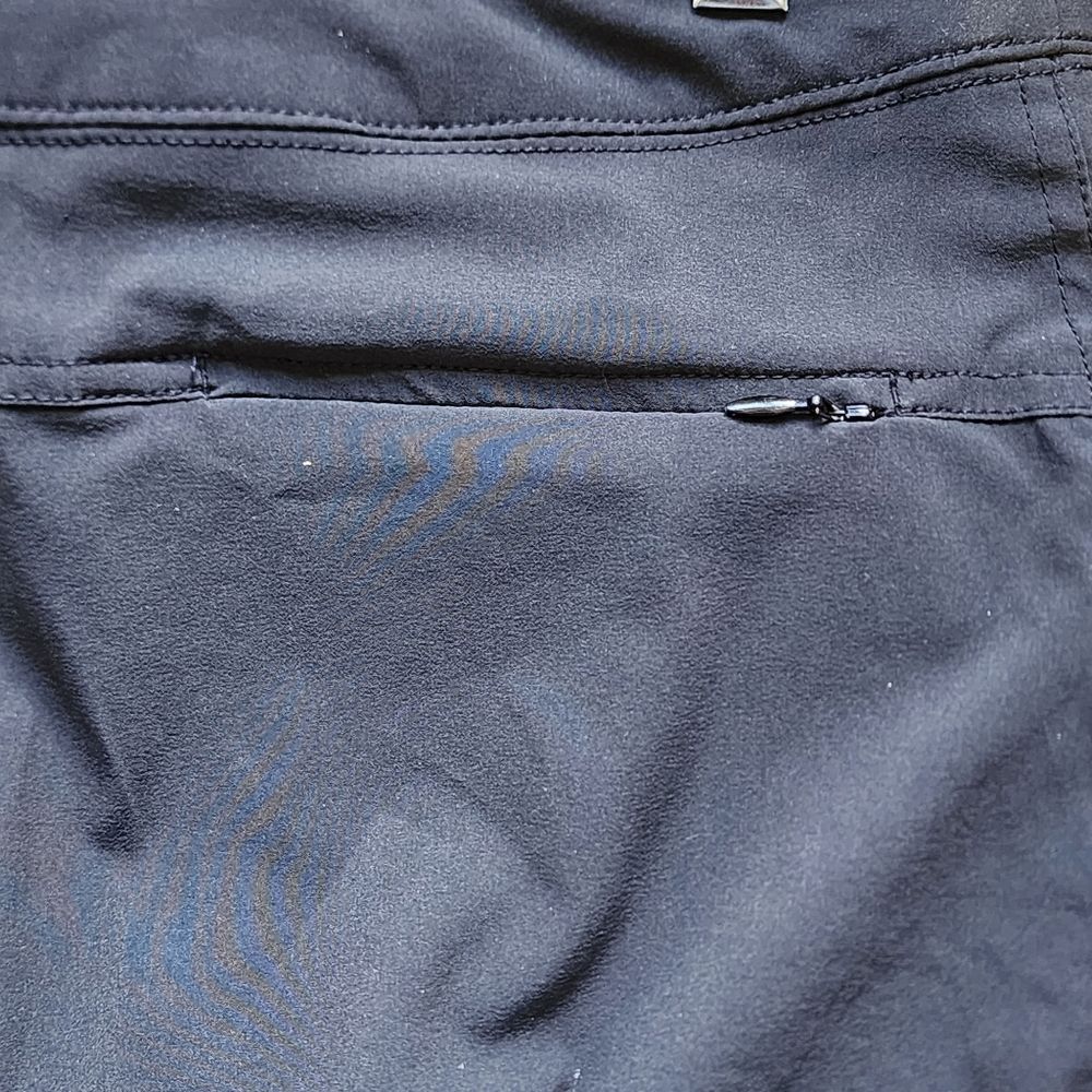 The North Face black skirt - Picture 2 of 3